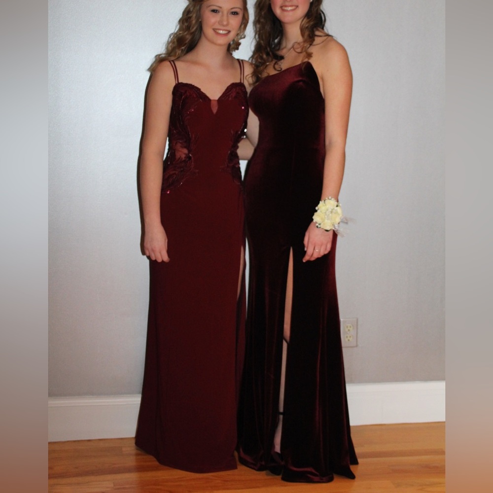Long maroon dress